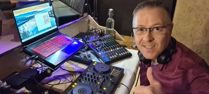 DJ Dirk Experte für Hochzeiten & Events